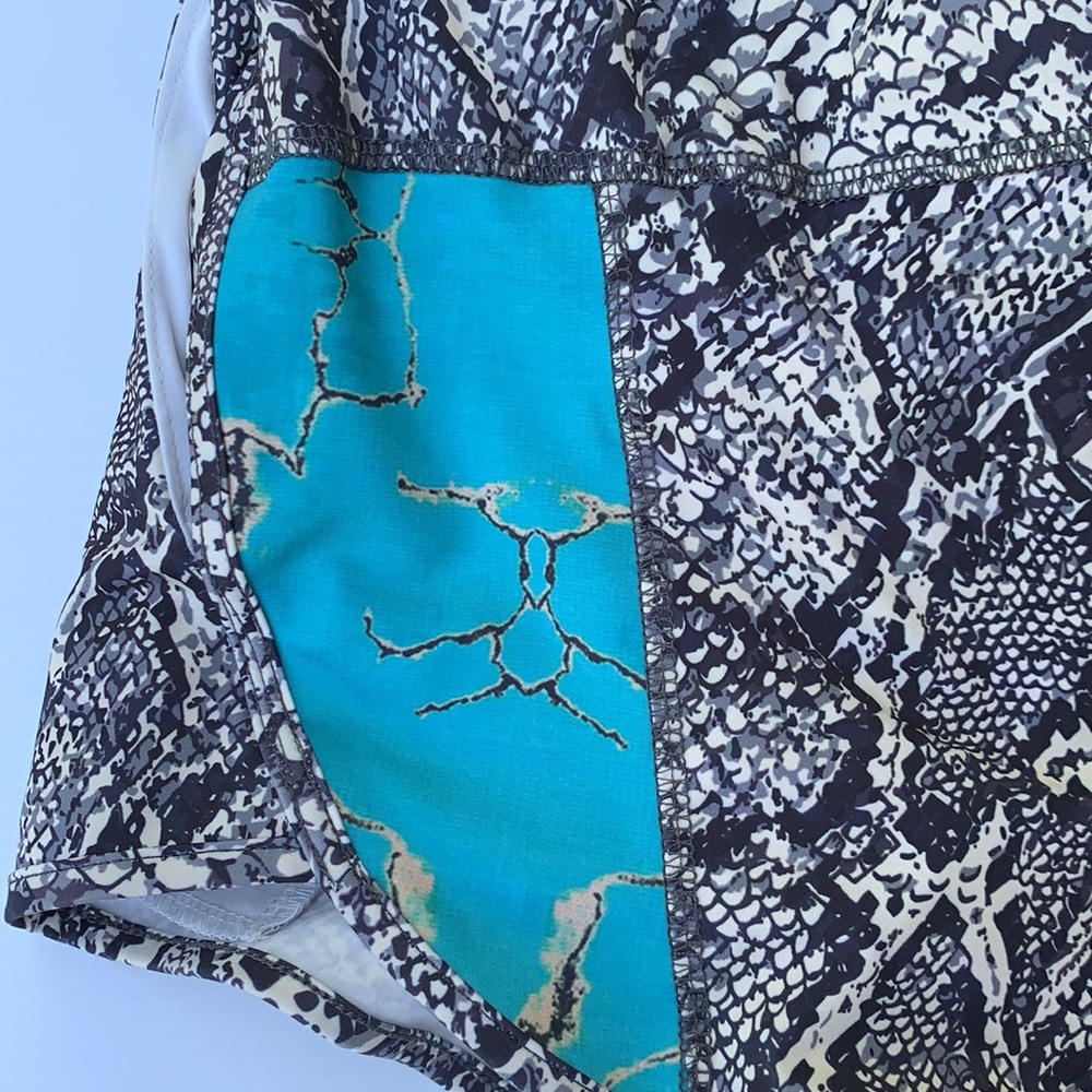 Crazy Train Snake charmer shorts - Picture 3 of 5